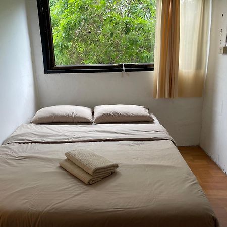Budget Room Koh Phangan Pier With Ac Kültér fotó